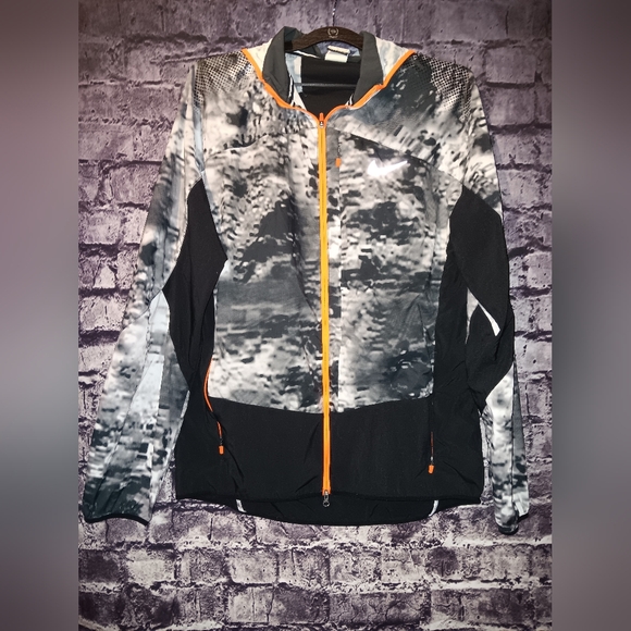 Nike Glacier Jacket sz Large - Picture 1 of 2